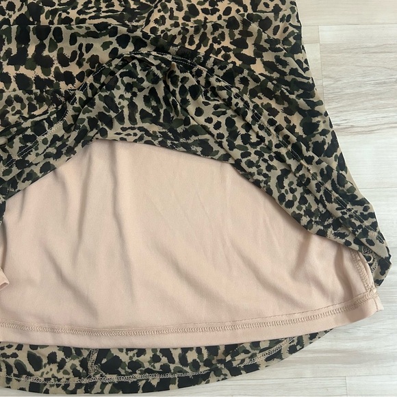 Forever 21 Leopard Mini Dress Size Large - Picture 6 of 9